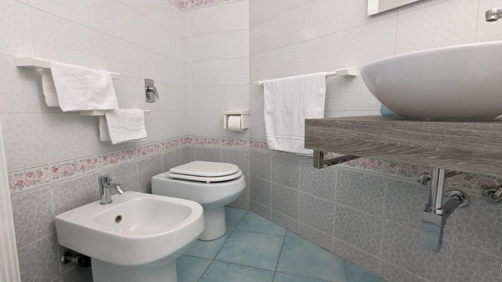 Tale Tale Apartment Marina di Ragusa Eksteriør bilde