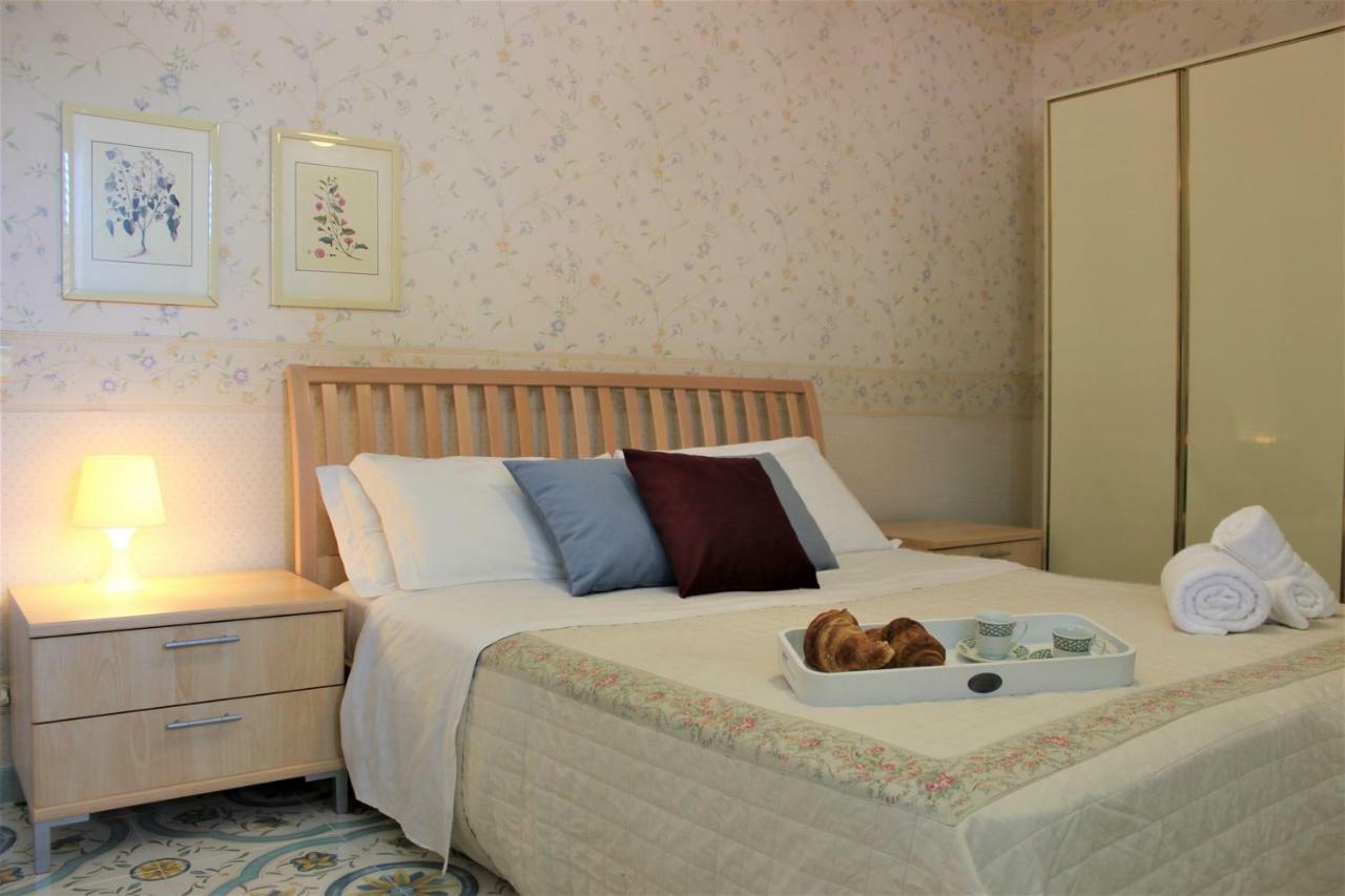 Tale Tale Apartment Marina di Ragusa Eksteriør bilde